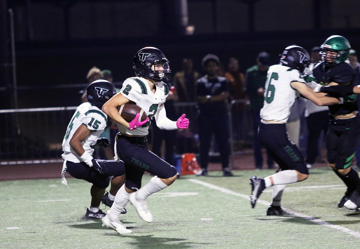 West Linn Tigard football Oregon October 14 2022 Dan Brood 63